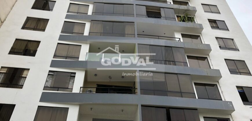 Venta de Departamento Dúplex y Estacionamiento en Miraflores